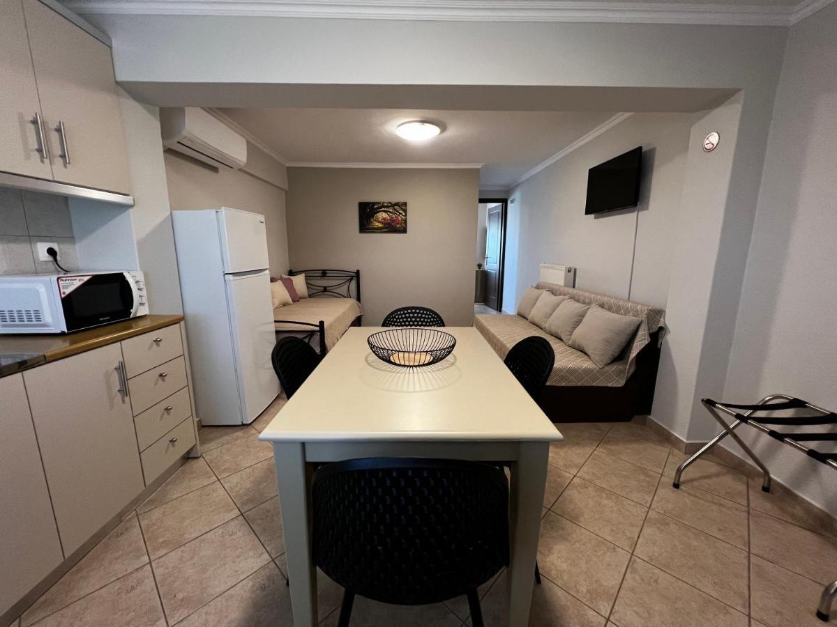 Pandora Apartments Moúdhros Extérieur photo