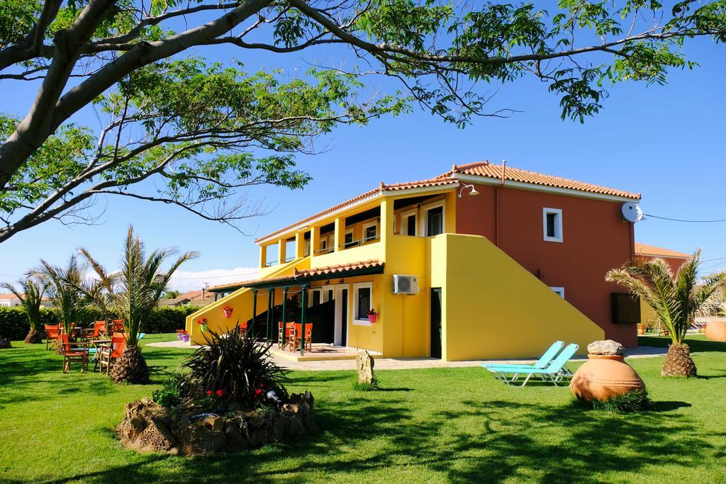 Pandora Apartments Moúdhros Extérieur photo