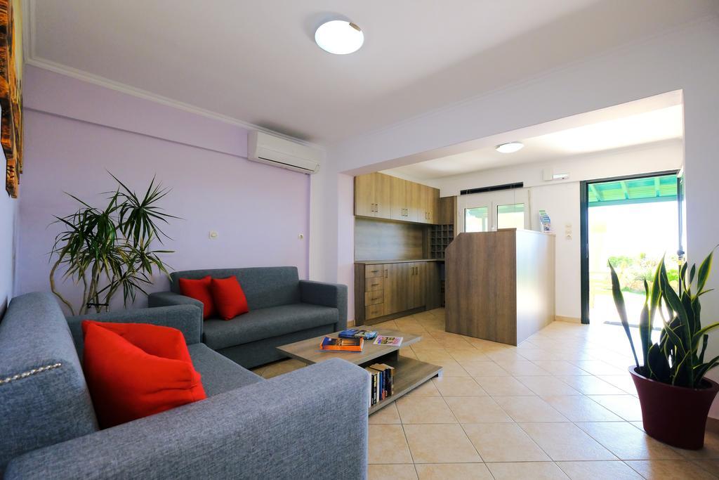 Pandora Apartments Moúdhros Extérieur photo